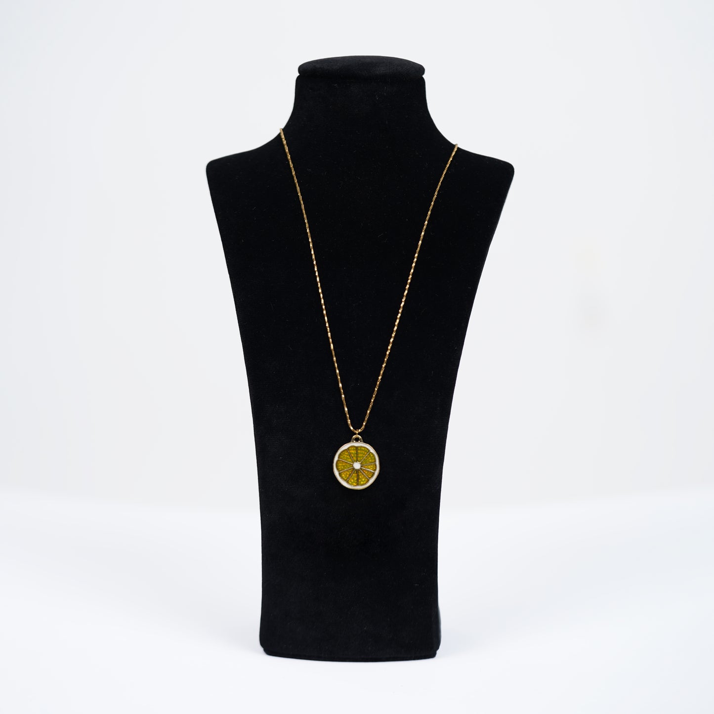 Rope Golder Necklace With Lemon Pendent