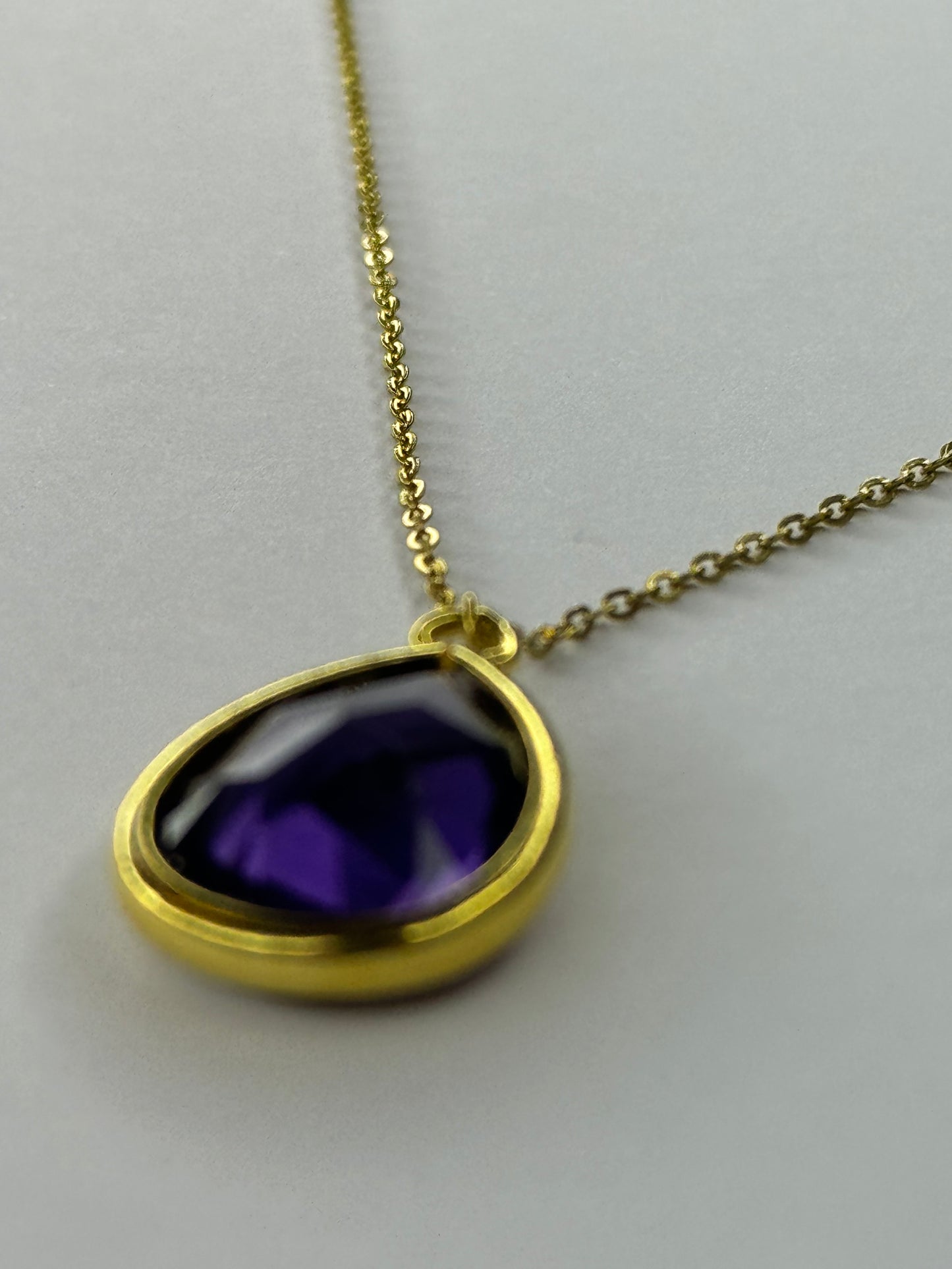 Satellite Gold Necklace with purple Stone Pendant