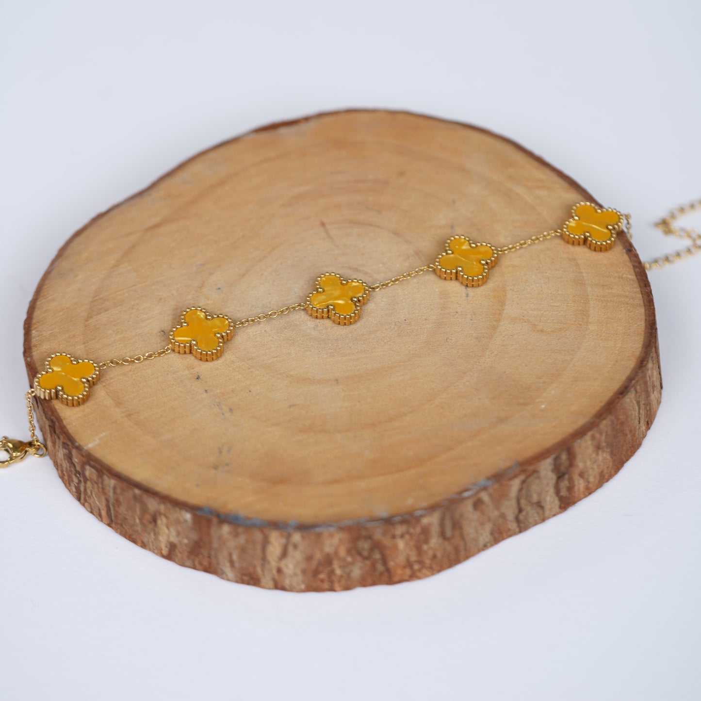 5 Petal Flower Van Cleef Yellow
