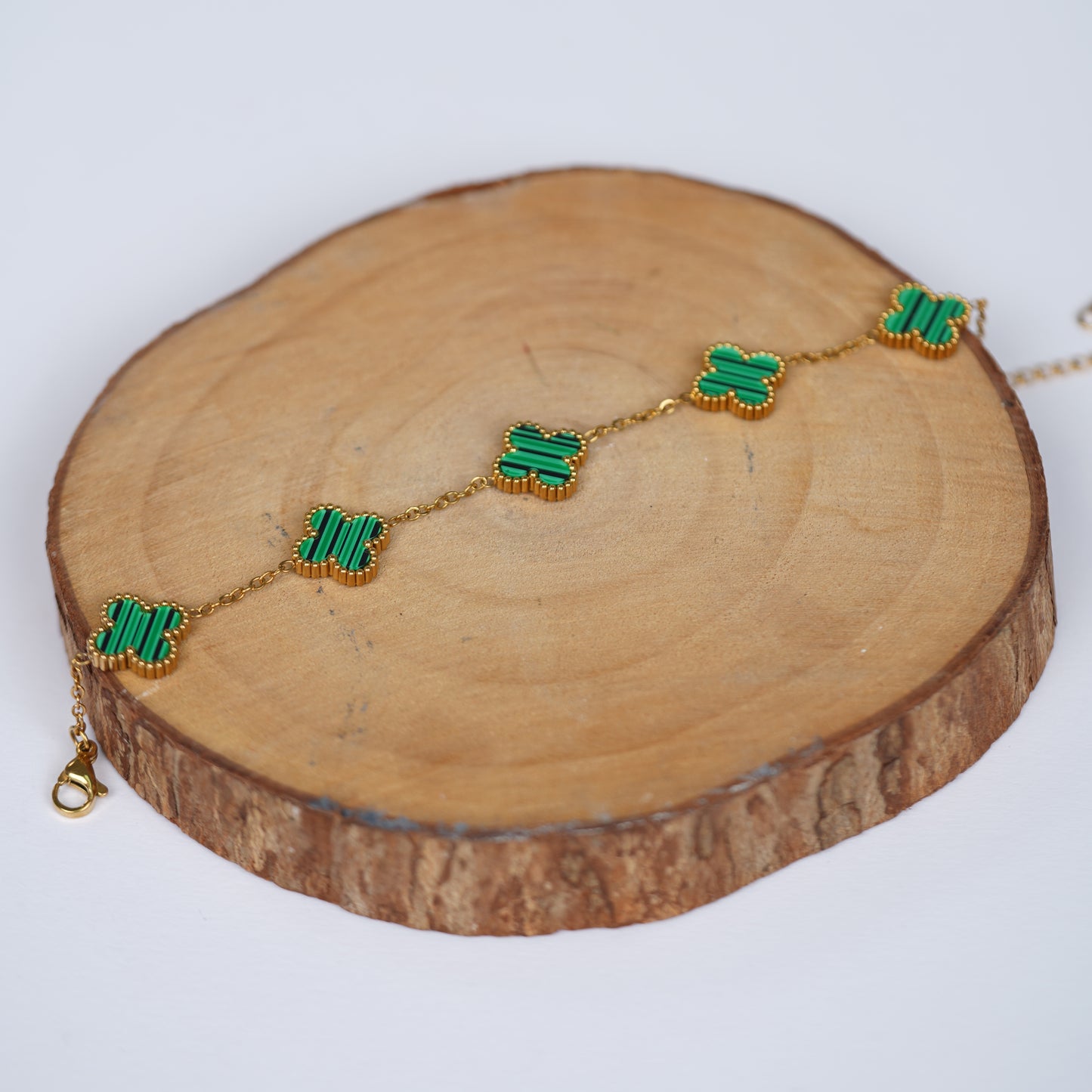 5 Petal Flower Van Cleef Green
