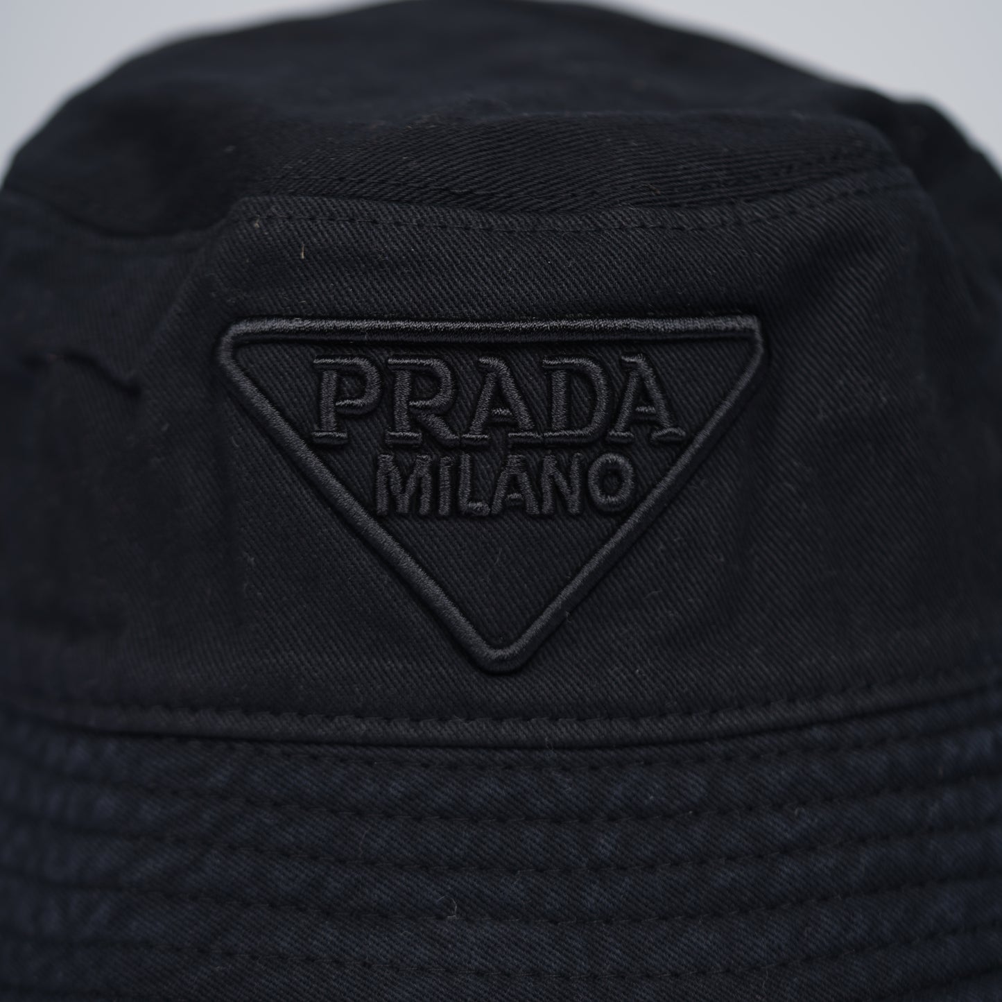 Bucket hat parda (black)