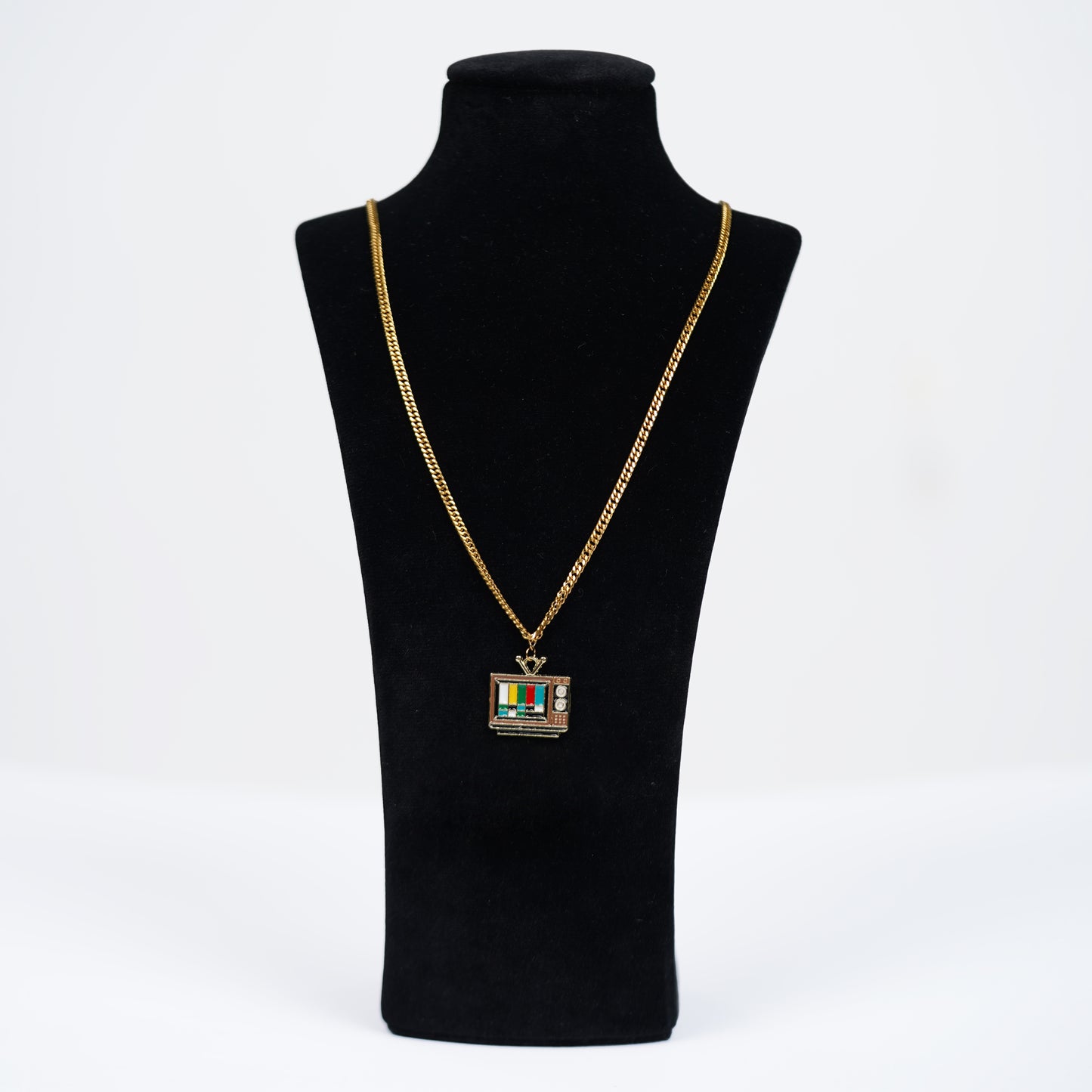 Small Cuban Gold Necklace With Tv. Pendent