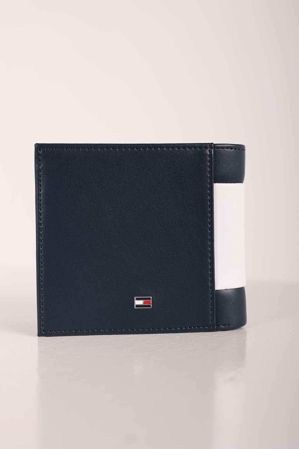 Tommy Hilfiger Leather Wallet