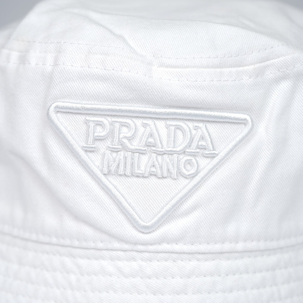 Bucket ‏Hat Prada  ( white )