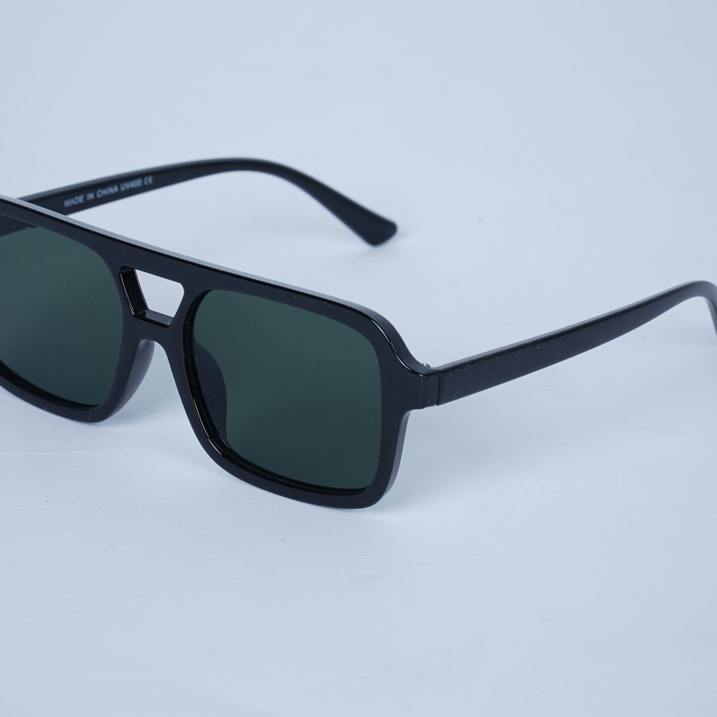 Unisex Black Rectangle Sunglasses with Green Lenses & Solid Frame