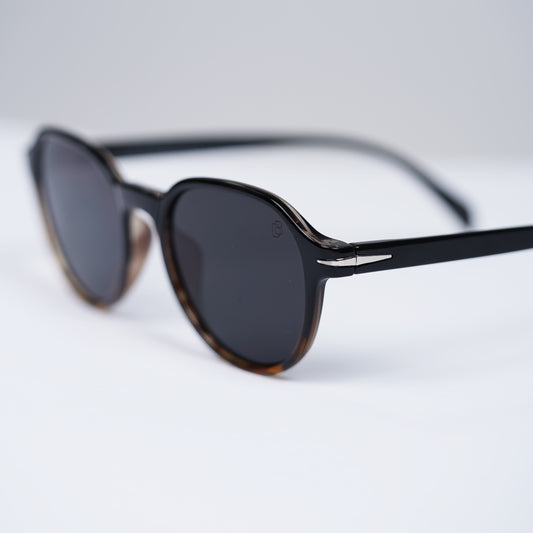 Brown sunglasses