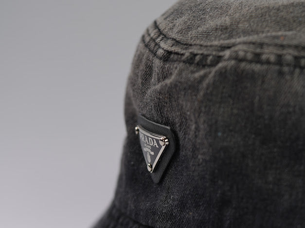 Bucket Hat Prada ( Jeans Grey )